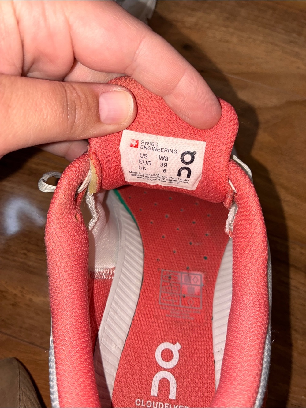 On Cloud Women’s Cloudflyer 4 Athletic Running Shoe Sneakers, white/coral-size 8 - Picture 10 of 11